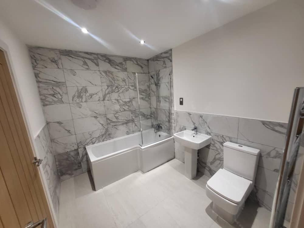 44 Beyers Close Manchester Extérieur photo